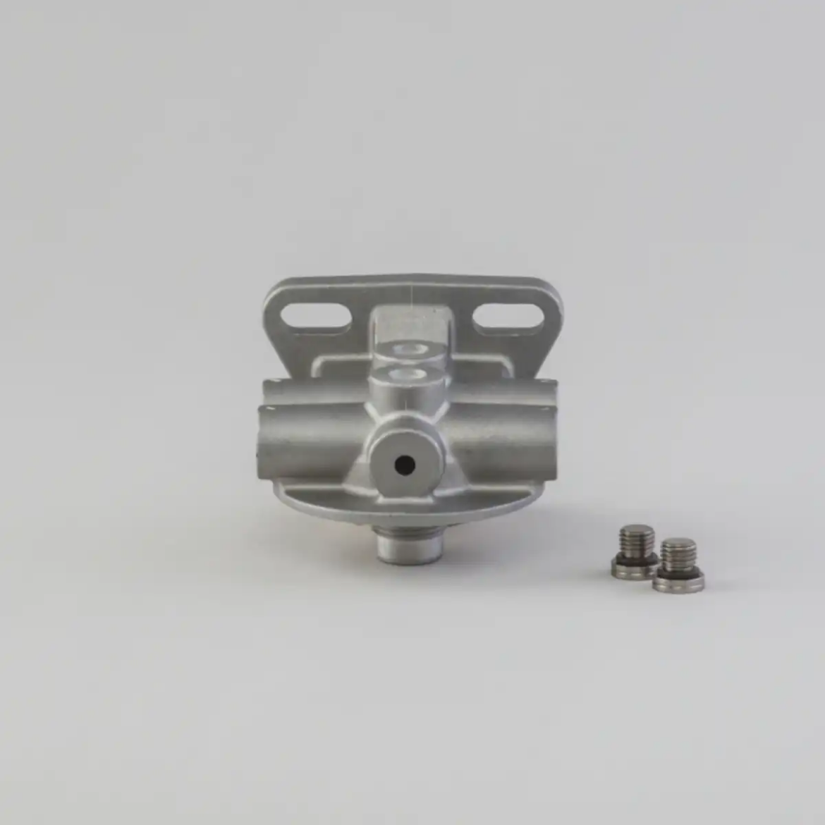 Picture of Filter Head Assy, Fuel, No Primer Pump, M12-1.5 IN/OUT, 1"-14 UN Filter Thread (suit P557440)