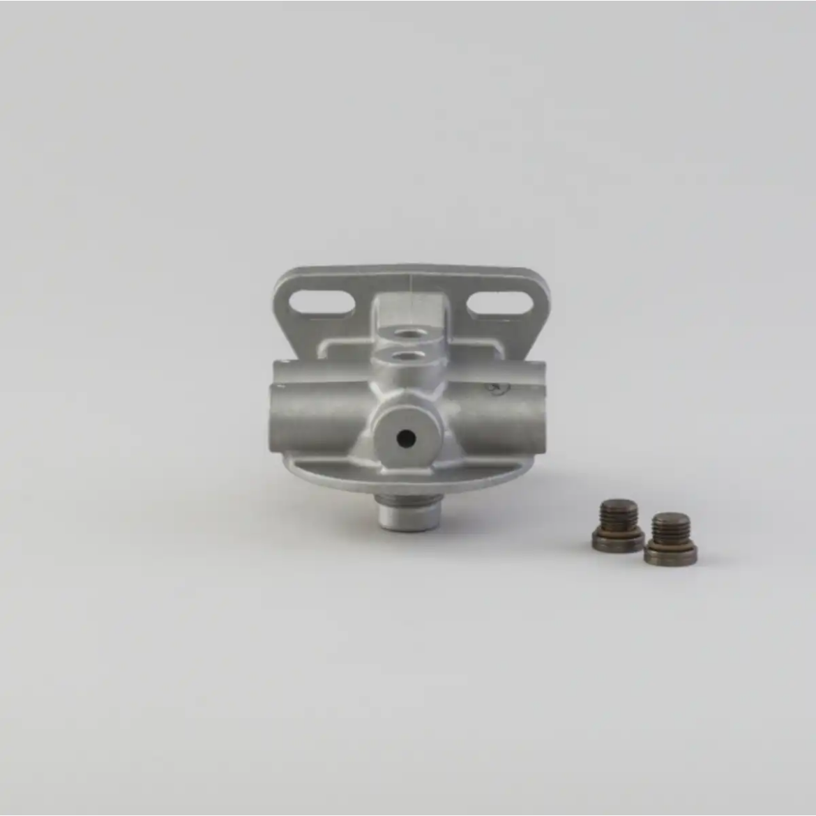 Picture of Filter Head Assy, Fuel, No Primer Pump, M14-1.5 IN/OUT, 1"-14 UN Filter Thread (suit P557440)