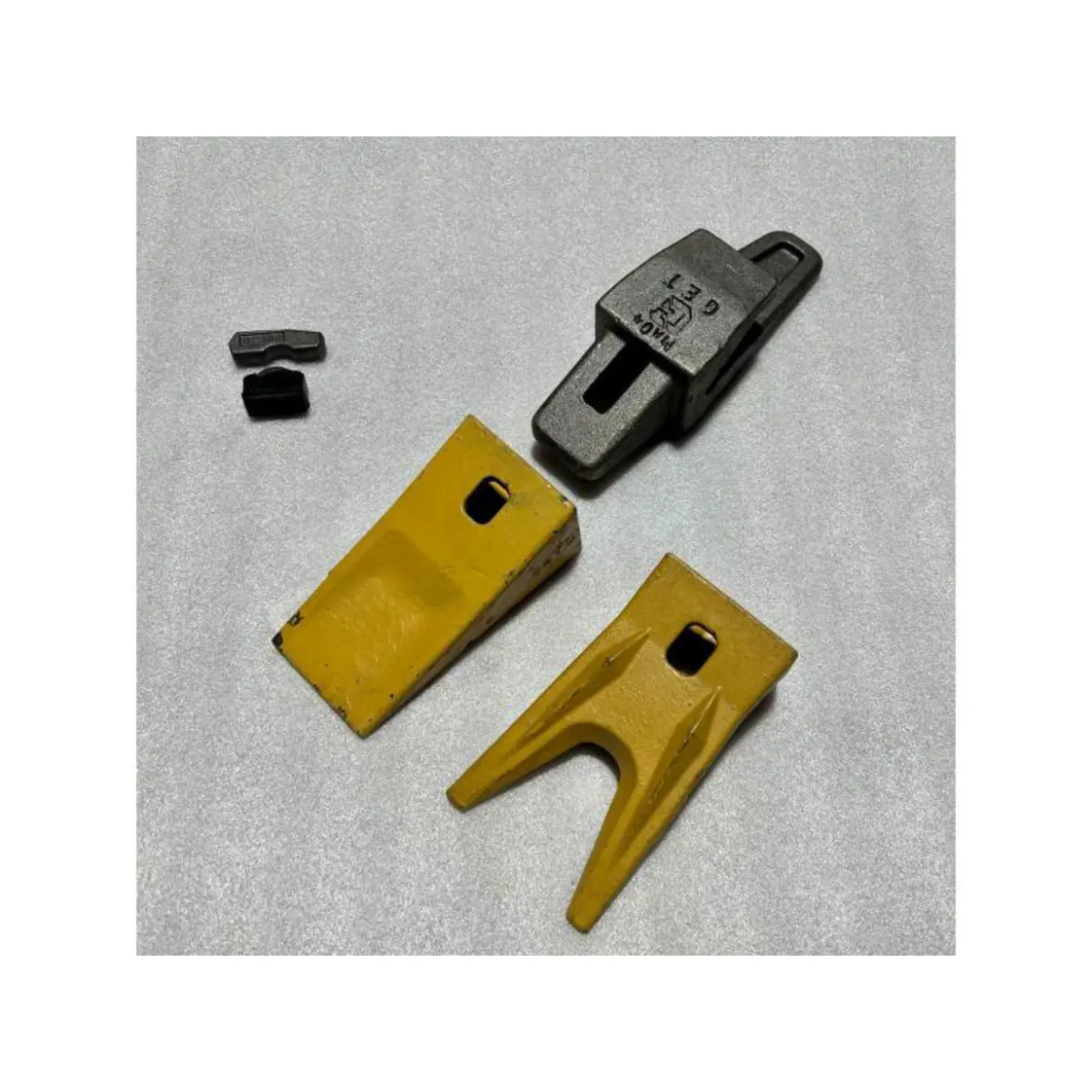 Picture of Tip/Tooth, Sharp, Keech, (RPA03 Lock & RIA03 Retainer)